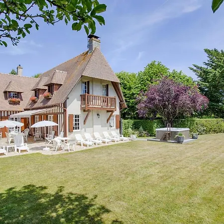 La Cote Fleurie - 5 Bdr - Garden & Jacuzzi - Tourgeville Plage ヴィラ *