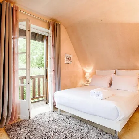 La Cote Fleurie - 5 Bdr - Garden & Jacuzzi - Tourgeville Plage ヴィラ ドーヴィル