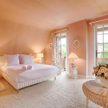 La Cote Fleurie - 5 Bdr - Garden & Jacuzzi - Tourgeville Plage ヴィラ